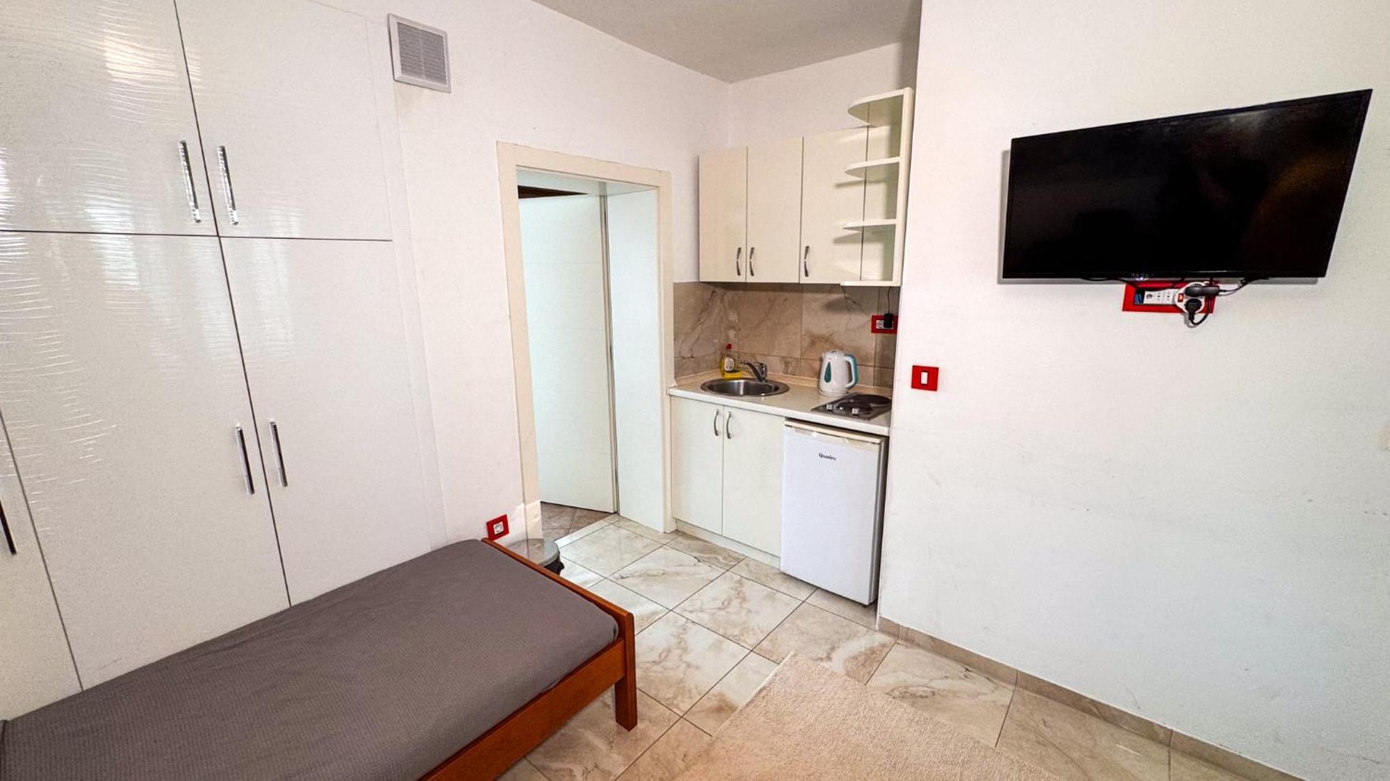Qumi Apartments Tivat Exterior photo
